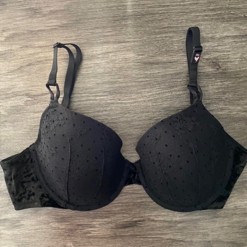 Victoria's Secret Sexy Tee Lightly Lined Demi Bra